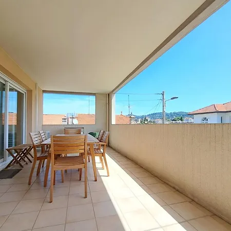 3br In With Swimming Pool Terraces Parking & Ac - Benakey Cannes
