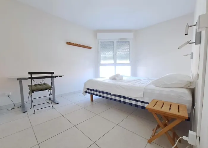 3br In With Swimming Pool Terraces Parking & Ac - Benakey カンヌ